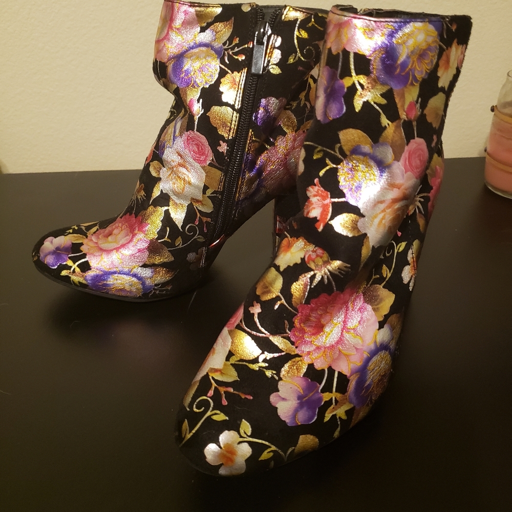 Forever 21 booties